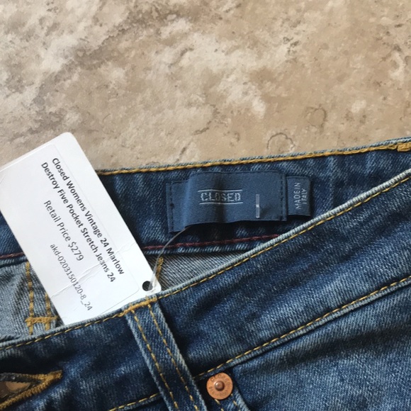 CLOSED distressed skinnies with patchwork sz 24/25 - Picture 3 of 14